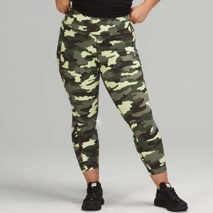 Deals for Lululemon Camouflage Leggings 